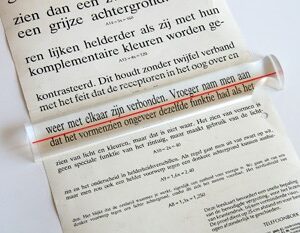 Schweizer Leesliniaal Vergrootglas 20 cm - 1.5 x vergroting