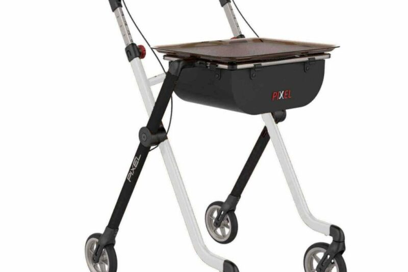 binnen rollator met dienblad