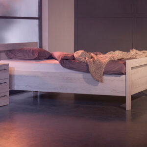 Vroomshoop Meubelen 1 persoons Seniorenbed Miami