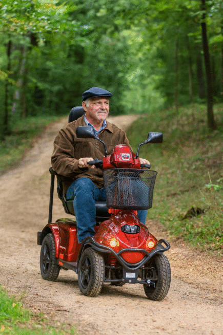 mini crosser x2 scootmobiel in de bossen