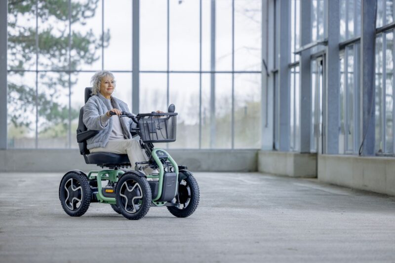 scoozy wendbare scootmobiel 18 km/u