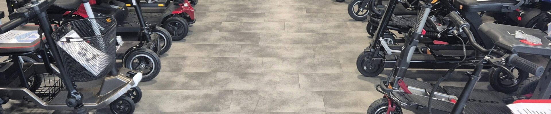 opvoiuwbare scootmobiel showroom lichtgewicht