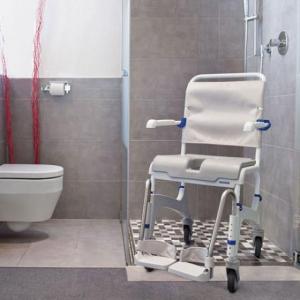 etac douchestoel op wielen